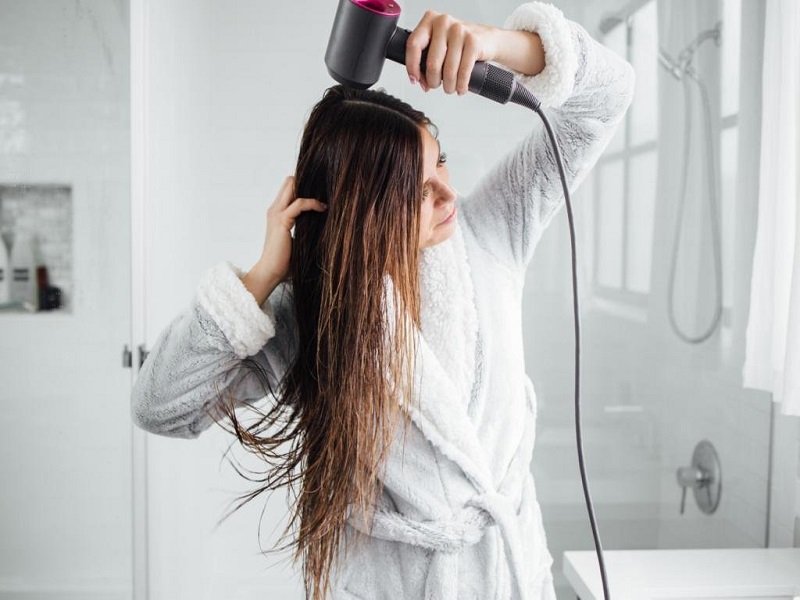Chia sẻ một số kinh nghiệm để mua máy sấy tóc chất lượng nhất