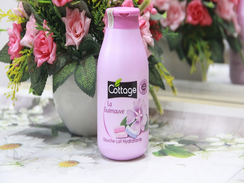 Sữa tắm Cottage với hương thơm ngọt ngào từ trái cây