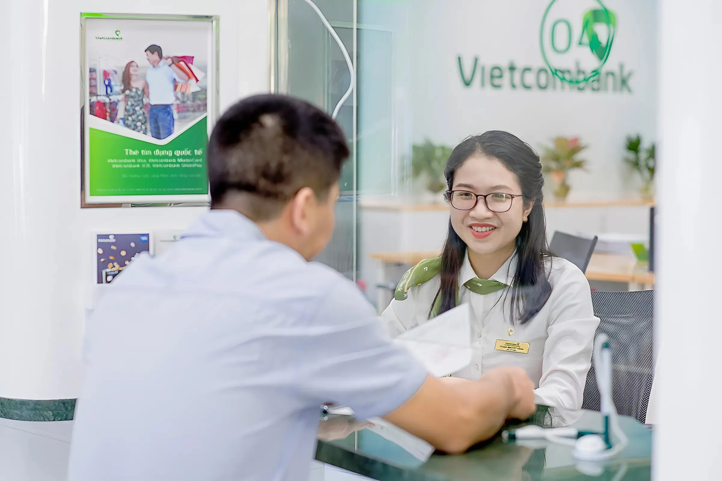 Tiết Kiệm Hàng Tháng Vietcombank - Giải Pháp Tài Chính Thông Minh Cho Mọi Gia Đình