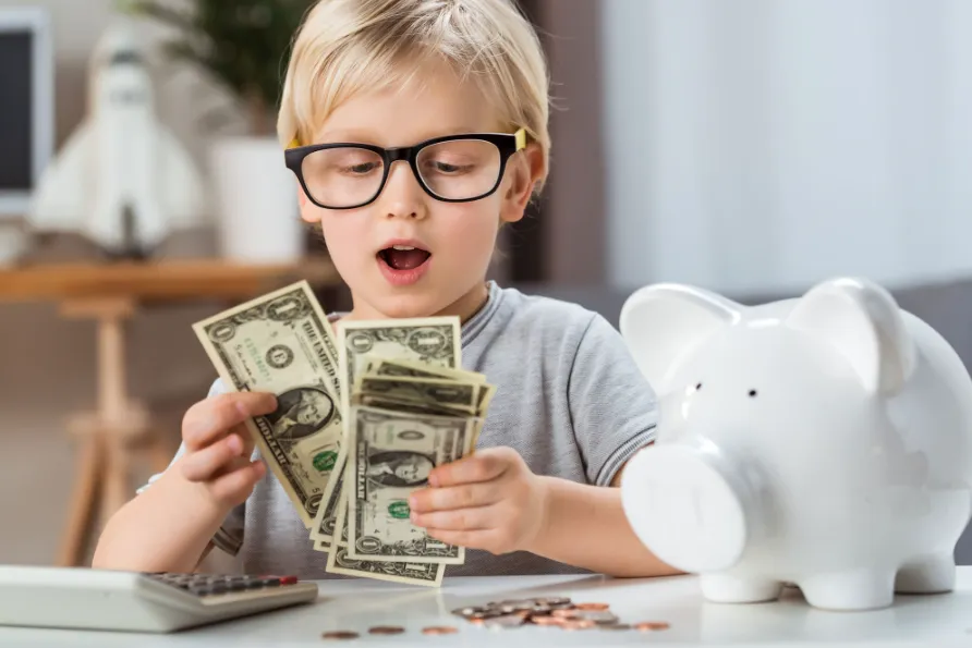 Tiết kiệm tiền đúng cách sẽ giúp ích cho bạn rất nhiều